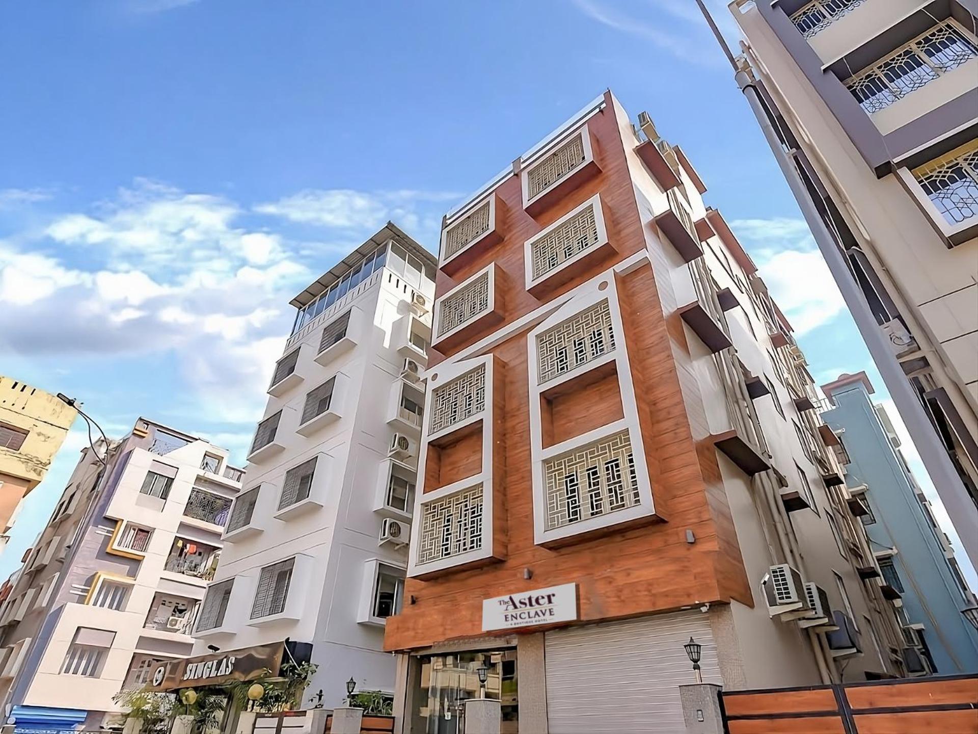 Hotel The Aster Enclave Kolkata